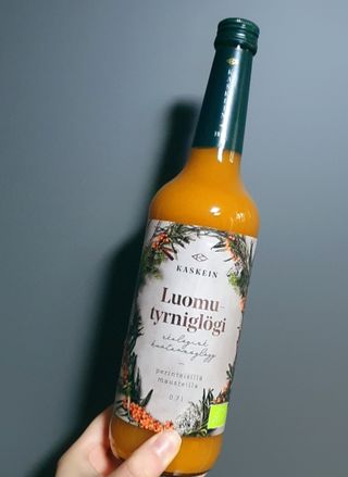 H365 [Kaskein Luomutyrniglögi] 핀란드 전통 무알콜 멀드와인 시벅톤 글로기 — 5점을 준 리뷰어가 2021년 5월 올린 사용 사진