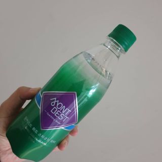 몽베스트 Montbest with Sparkling water Plain 20병 — 5점을 준 리뷰어가 2021년 11월 올린 사용 사진