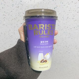 바리스타룰스 돌체 라떼 — 4점을 준 리뷰어가 2023년 4월 올린 사용 사진