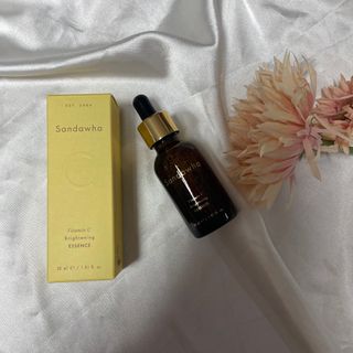 스킨큐어 산다화 비타민c 화이트닝 에센스 30ml — 5점을 준 리뷰어가 2023년 9월 올린 사용 사진