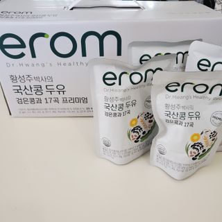 이롬 황성주 박사의 국산콩 두유 검은콩과 17곡 프리미엄 — 5점을 준 리뷰어가 2021년 5월 올린 사용 사진
