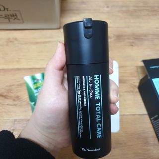 Dr.느루벗 느루벗 옴므 토탈 케어 올인원 118ml 남자 남성 스킨 로션 에센스 크림 화장품 — 5점을 준 리뷰어가 2021년 3월 올린 사용 사진