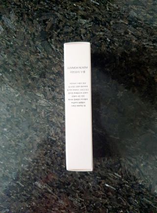 러브모아 향수 고체향수 승무원 고체향수 바르는 향수 니치향수 도손 우드세이지 앤 씨솔트 — 5점을 준 리뷰어가 2023년 1월 올린 사용 사진