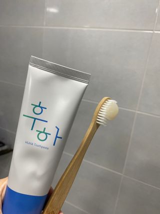 [심폐소생소] 무불소 임산부 천연 치약 — 5점을 준 리뷰어가 2021년 10월 올린 사용 사진