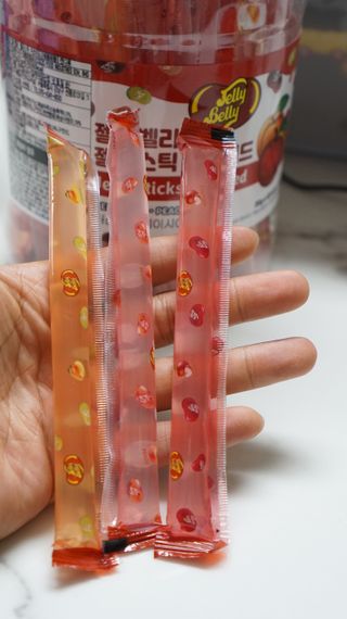 젤리벨리 젤리스틱 어쏘티드 900g — 5점을 준 리뷰어가 2022년 11월 올린 사용 사진