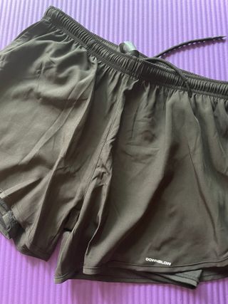 다운블로우 ~남성 스포츠 멀티 포켓 에어 스트레치 투인원 3부 쇼츠 반바지 DBC1803 — 5점을 준 리뷰어가 2025년 6월 올린 사용 사진