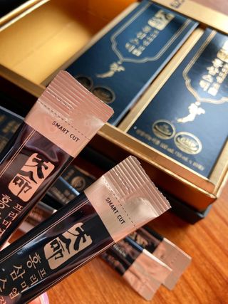 헬스업_천명진프리미엄홍삼스틱_10ml x 30포 — 4점을 준 리뷰어가 2021년 2월 올린 사용 사진