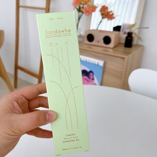 스킨큐어 산다화 순한 클렌징 동백 오일 200ml — 5점을 준 리뷰어가 2023년 4월 올린 사용 사진