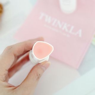 트윙클라 안티링클 샤이닝 멀티밤 — 5점을 준 리뷰어가 2022년 7월 올린 사용 사진