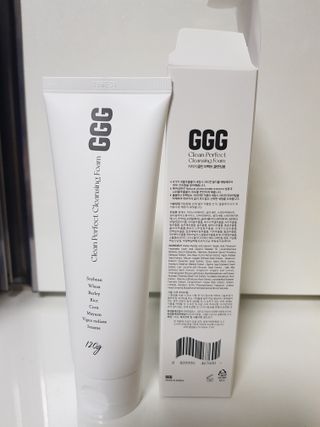 지지지 클린 퍼펙트 클렌징폼 120g — 5점을 준 리뷰어가 2022년 3월 올린 사용 사진