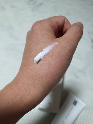 지지지 클린 퍼펙트 클렌징폼 120g — 5점을 준 리뷰어가 2022년 3월 올린 사용 사진