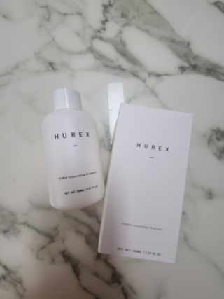 [HUREX] 휴렉스 볼류마이징 탈모완화 기능성 샴푸 150ml x 2개 — 4점을 준 리뷰어가 2021년 9월 올린 사용 사진