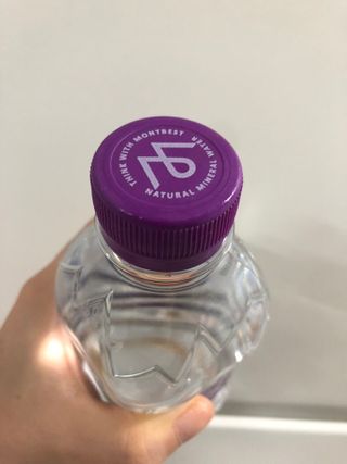 몽베스트 [MONTBEST] 330mL 20병 — 5점을 준 리뷰어가 2021년 10월 올린 사용 사진