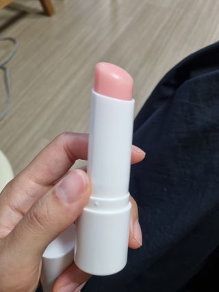 [트윙클라] 안티멜라 수딩 워터밤+안티링클 샤이닝 멀티밤 — 5점을 준 리뷰어가 2022년 6월 올린 사용 사진