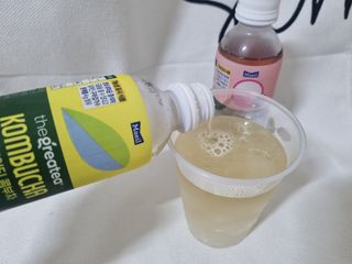 더그레잇티 콤부차 300ml *12개입 (오리지널 6개+베리리치 6개) — 5점을 준 리뷰어가 2022년 7월 올린 사용 사진