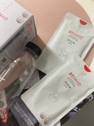 클린24시간 1BOX(5포) + 전용보틀(500ml) — 4.5점을 준 리뷰어가 2022년 10월 올린 사용 사진