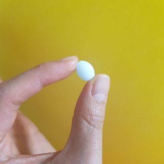 입 냄새 완화에 도움을 주는 에티켓 캔디 앳캔디 스트롱민트 — 4.5점을 준 리뷰어가 2021년 3월 올린 사용 사진