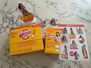 [광동제약] 비타500데일리스틱70포&굿즈3종 — 5점을 준 리뷰어가 2021년 10월 올린 사용 사진
