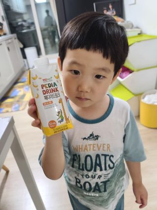 메디웰 페디아드링크 미니 바나나맛 — 5점을 준 리뷰어가 2021년 7월 올린 사용 사진