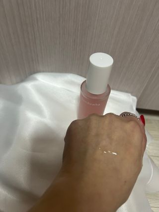 산다화 더블 이펙트 안티 링클 세럼 50ml — 5점을 준 리뷰어가 2023년 1월 올린 사용 사진