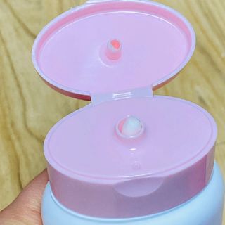 위시스 프리미엄 글루타치온  화이트닝 바디로션 — 5점을 준 리뷰어가 2022년 12월 올린 사용 사진