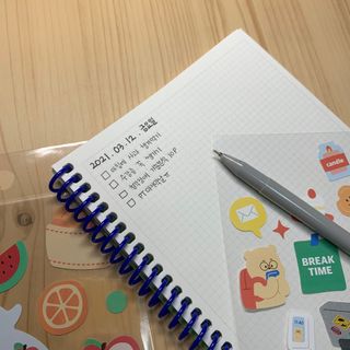 리훈 언제든지 필요한 기본 아이템 아무노트 4권세트+저점도펜[색상랜덤배송] — 5점을 준 리뷰어가 2021년 3월 올린 사용 사진