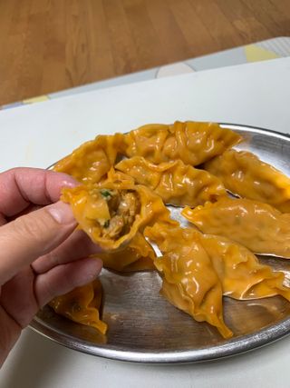 한만두 진한 해물맛 짬뽕만두 1kg — 5점을 준 리뷰어가 2021년 4월 올린 사용 사진
