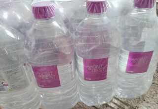 몽베스트 MONTBEST 1L 12입 — 5점을 준 리뷰어가 2022년 4월 올린 사용 사진