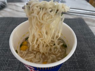 NISSIN 닛신 컵누들  4종 - 씨푸드오리지날, 씨푸드 스파이시, 씨푸드 커리, 씨푸드 XO소스 — 4점을 준 리뷰어가 2022년 12월 올린 사용 사진