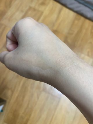 썸헤어 / SUMHAIR 썸헤어 실키 테라피 헤어 에센스 — 4점을 준 리뷰어가 2021년 5월 올린 사용 사진