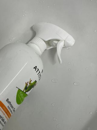 에티튜드 천연 욕실 클리너 시트러스제스트 향 (800ml) — 3.5점을 준 리뷰어가 2022년 9월 올린 사용 사진