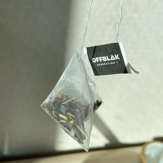 [오프블랙] 아침을 상큼하게 시작하는 에너지티! 유아골든 블렌딩홍차 12T — 4점을 준 리뷰어가 2021년 12월 올린 사용 사진