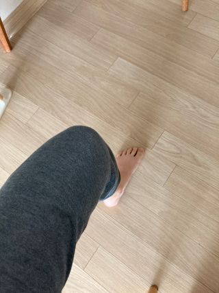 반테린서포터 무릎보호대 — 4.5점을 준 리뷰어가 2022년 1월 올린 사용 사진