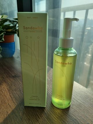스킨큐어 산다화 순한 클렌징 동백 오일 200ml — 5점을 준 리뷰어가 2023년 4월 올린 사용 사진