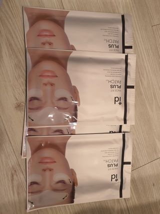아이디플라코스메틱 아이디 페이스핏 플러스 패치 v2 — 5점을 준 리뷰어가 2020년 12월 올린 사용 사진