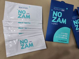 [풀리다 노잠패치] / 잠깨는 패치(졸음방지+눈가케어) 1팩(5회분) /공부할때, 운전할때, 골프, 눈 피로할때 — 5점을 준 리뷰어가 2022년 11월 올린 사용 사진