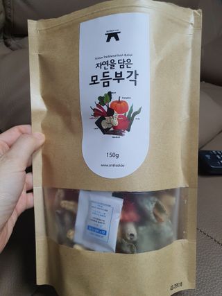 자연을담은모듬부각 — 5점을 준 리뷰어가 2022년 1월 올린 사용 사진