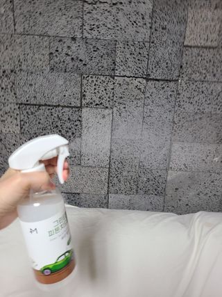 [엠메이데이] 그린티 피톤치드 감쪽같이 500ml + 손소독액 50ml — 5점을 준 리뷰어가 2021년 12월 올린 사용 사진