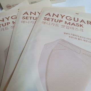 애니가드 셋업마스크 4컬러 각 10매입 [크리미베이지, 캐시미어로즈, 초콜렛브라운, 미드나잇네이비] — 5점을 준 리뷰어가 2022년 2월 올린 사용 사진