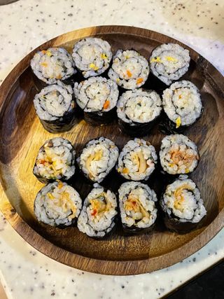 해풀잎 누구나 김밥*1ea [(혼합야채 35g *1ea,  김밥김 (5g, 5ea),  양념간장 (6g, 5ea), 참기름(5g, 2ea)] — 4점을 준 리뷰어가 2022년 11월 올린 사용 사진