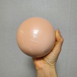 트라택 쿠셔닝 웨이트볼 0.5kg + 1kg SET — 5점을 준 리뷰어가 2022년 5월 올린 사용 사진