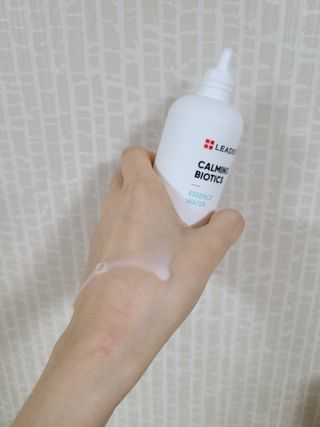 리더스코스메틱 리더스 카밍 바이오틱스 에센스 워터 — 5점을 준 리뷰어가 2021년 1월 올린 사용 사진