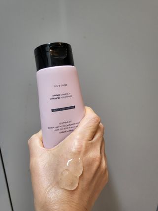 오투에니원 인컨보 바디 퍼퓸 샤워 젤 200ml — 5점을 준 리뷰어가 2023년 2월 올린 사용 사진