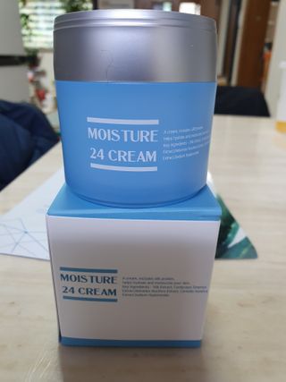 Dr.느루벗 느루벗 모이스쳐 24 크림 — 5점을 준 리뷰어가 2021년 3월 올린 사용 사진