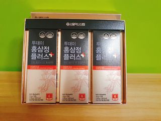 서울약사신협_투데이홍삼정플러스스틱_10g x 30포 — 5점을 준 리뷰어가 2021년 3월 올린 사용 사진