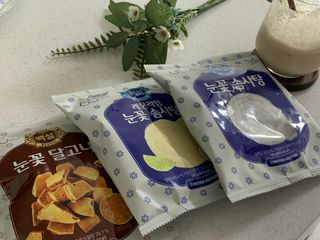 딜라이트 프로젝트  달콤한 눈꽃 간식세트( 눈꽃 솜사탕 / 레몬라임 솜사탕 / 달고나 총 7EA+스마트톡 증정) — 5점을 준 리뷰어가 2022년 4월 올린 사용 사진