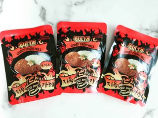 불타 지옥불카레 불지옥맛 180g x 3봉 — 5점을 준 리뷰어가 2021년 6월 올린 사용 사진