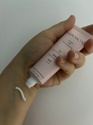 러브모아 향수 고체향수 승무원 고체향수 바르는 향수 니치향수 도손 우드세이지 앤 씨솔트 — 5점을 준 리뷰어가 2023년 1월 올린 사용 사진
