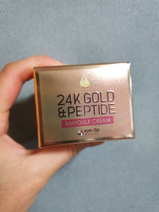 아이앤립 / EYENLIP 아이앤립 24K 골드 N 펩타이드 앰플 크림 — 5점을 준 리뷰어가 2021년 4월 올린 사용 사진