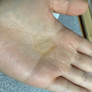 AYU25[아유트웬티파이브] 피부건강에 꼭 필요한 pH 약산성 와일드 로즈토너 — 5점을 준 리뷰어가 2021년 5월 올린 사용 사진